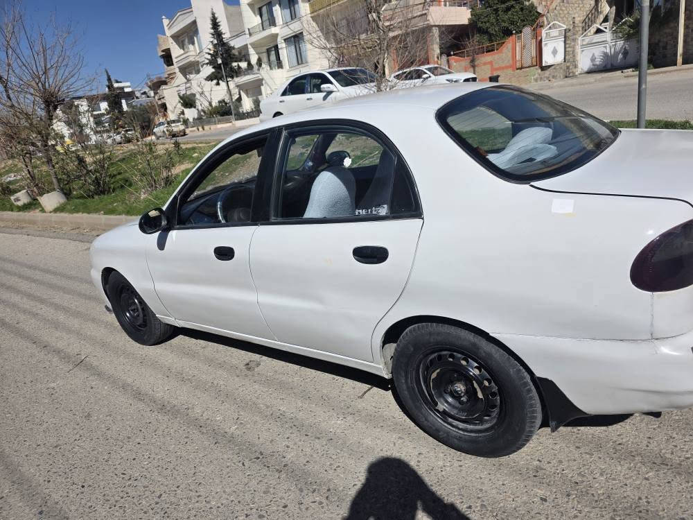 السلام عليكم 
دايو لانوس ٩٧
سنوية ٢٠٣٠ هزة جديد
 كير عادي  
تدفئة شغال تبريد يحتاج غاز
مكاني سليمانية تحويل وغرامة شرط
سعر ٣٣ ومجال
***********وتساب السليمانية, العراق
