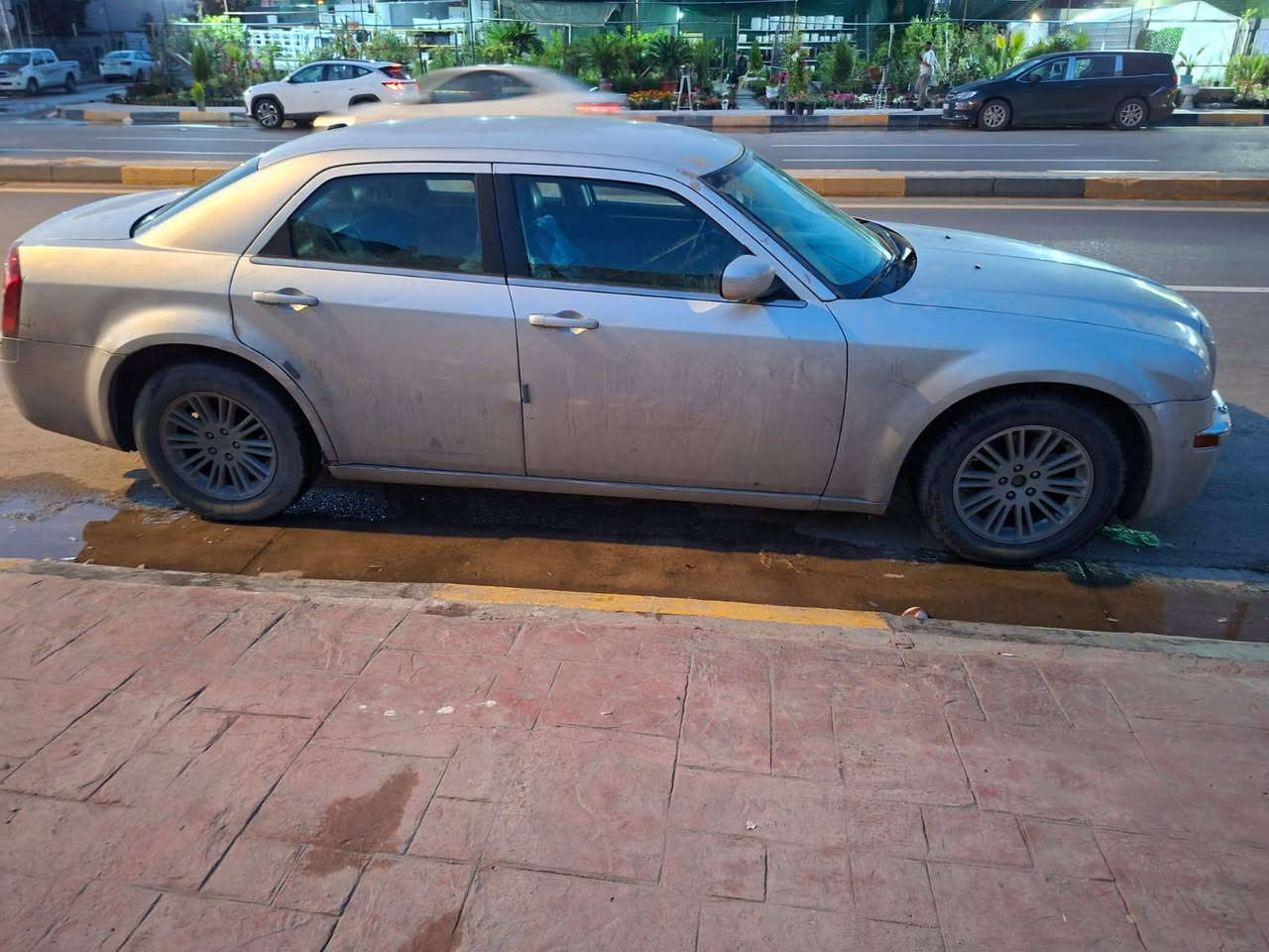 السلام عليكم اوباما سياره كلين بلا حادث 
موديل 9 
مكينة ٣ ونص 
سعر ١٢٥ وبيها مجال 
*********** ابو زينب 
مكان سياره الشعلة
