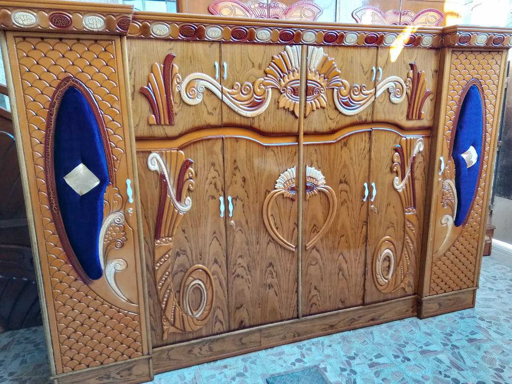 السلام عليكم كنتور 6باب طابقين للبيع داخل خارج صاج للبيع السعر 225وبي مجال المكان نجف الاشرف الشراي يتصل على الرقم *********** ويوجد خدمه توصيل داخل النجف الاشرف @إشارة النجف, العراق
