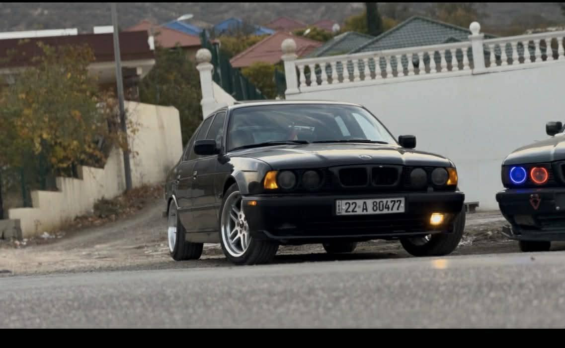 بیئم بۆفرۆشتن مۆدیل 91 مەکینەی 525کەپس  گیر عادی گیر مەکینەی بەشەرت بی سەرف بی بخار بی لیدراو رەقەم هةولير رەقەم سنەوی تازایە تا 2030 بە ناو خۆماوەیە  تحویل غرامە بەشەرت مواصفات سلایت  چوار جام کارابا سوکان 95 ئیرباک پیش پان بۆنیت پان پیشی کامل کراوە بە 95  ایبی ایس قوفل مەرکەزی دەعمی ئیم  چوار ویلو تایی تازەی لە ژیرە تاخم پیش کارابایی مەزبوتە تەقەو ڕەقەی نیە بەشەرت ماڵ دۆستا دینار مصرفی تیا نیە ناونیشان شقلاوة📞رةقةم موبايل***********/فايبةر
