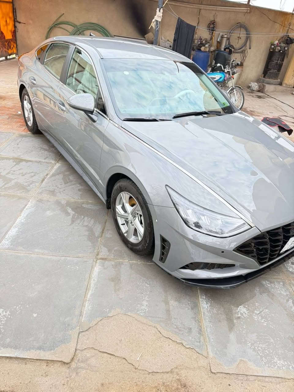 السلام عليكم ورحمة الله 
سوناتا امريكي 23قطعتين تبديل جملق وبنيد فول تحكمات ردرات قياده ذتيه توقف ذاتي مانع نزلاق سايد بريك بصمة تحديد مسار قيادة ذاتية مكانه 2500تنفس طبيعي معاقين تحكم الستيرن جهتين العنوان البصرة كرمة علي السعر160بيه مجال   *********** البصرة, العراق
