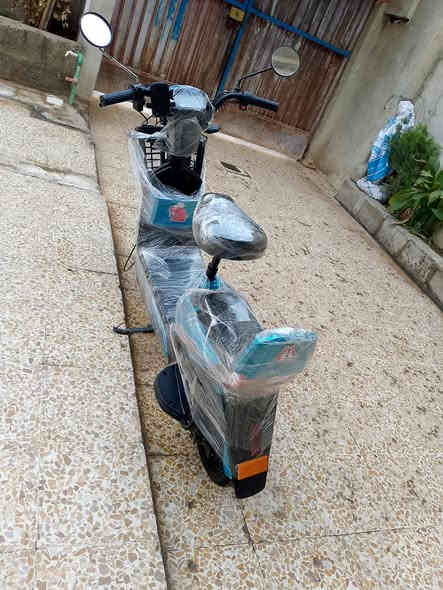 ماطور للبيع حجم 14 بطاريات 4دبل شغال لايت اشاير  السعر 250بي مجال للطيبين هاذ رقمي بي واتساب ***********   مكاني الموصل الجانب اليمن اليرموك
