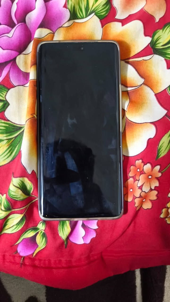 سلام عليكم تليفون هونر x9c فايف جي ذاكره 256 عشوائية 12 بطاريه 6600ملي امبير شحن سريع محلقاته كاملات
سلام عليكم تليفون هونر x9c فايف جي ذاكره 256 عشوائية 12 بطاريه 6600ملي امبير شحن سريع محلقاته كاملات 
سعره ٣٠٠
او مراوس
تكنو كامون 40 برو فايف جي


**إذا كنت صاحب هذا الإعلان وتريد حذفه لأي سبب، رجاءا أرسل رسالة إلى الدعم الفني**