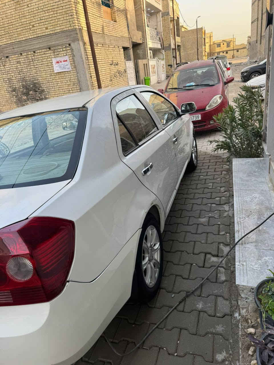 للبيع جيلي mk جديده السياره حداديه كير مكينه السياره مال بيت تبريد شغال يرادله فقط عضم مال دشبول السعر 45 اوبيه مجال تحويل ثاني يوم هزة جديده السياره بسمي مكان السياره صليخ او حي تونس  ***********
