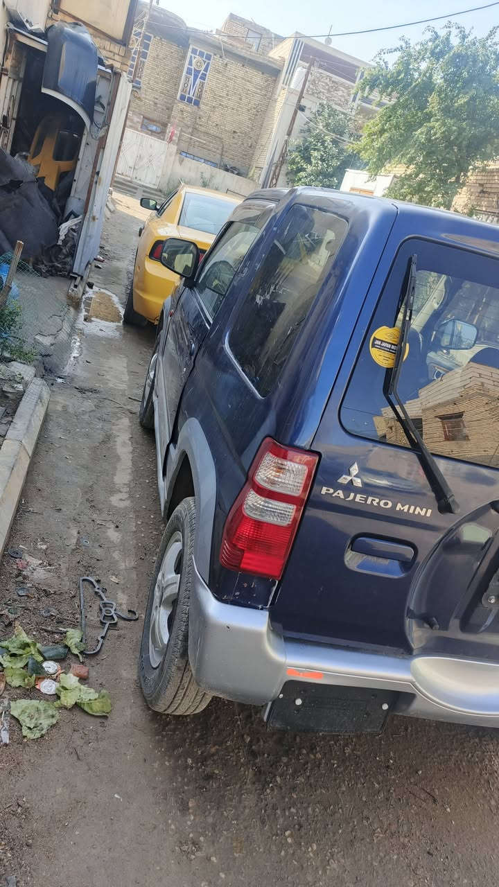 سلام عليكم من رخصة الادمن مستيبوشي باجيرو مصغره ادوات جديده كارتون موديل 2010دخول جديد سعرها 35ورقه مكاني ناصريه مركز *********** وينه الجناي خلي يحجزلها ويرقمها
