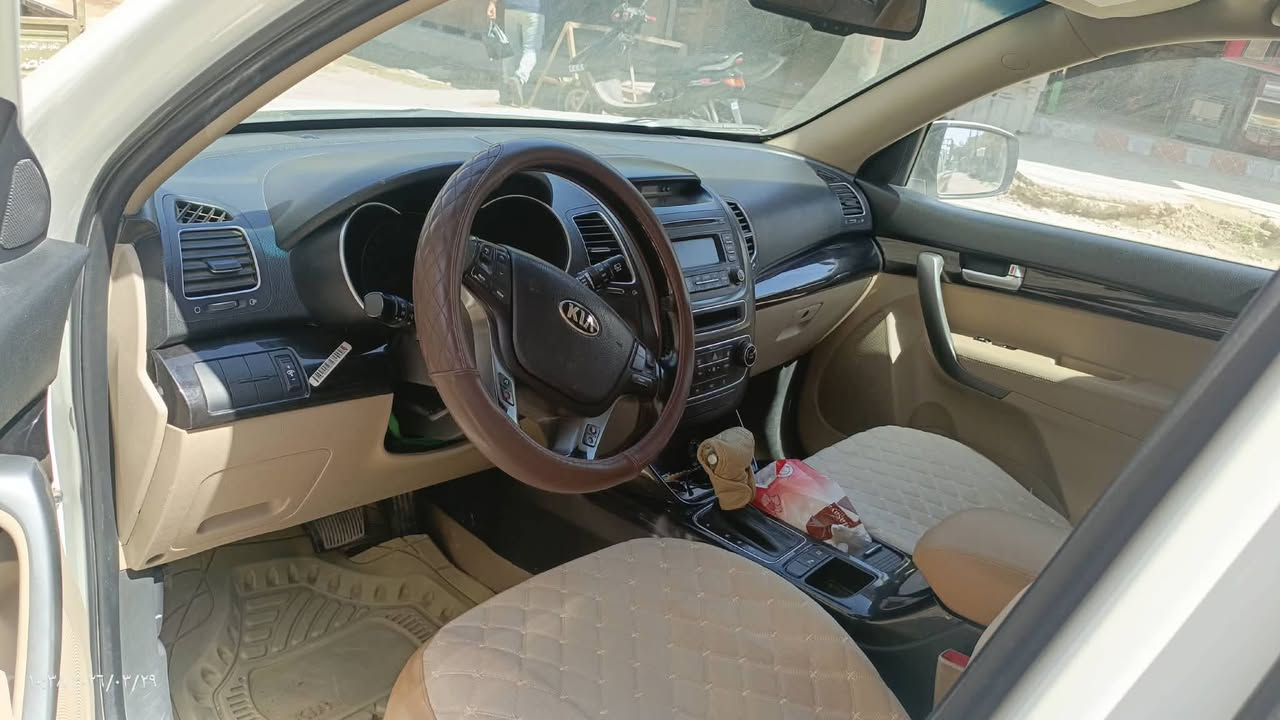 سورنتو 2015 للبيع سياره مكفوله كفاله عامه من كلشي رقم انكليزي شرط التحويل  ثاني يوم 
مكاني #الديوانية_قظاء_عفك 
الشراي يتصل عل رقم وبي خير ويدلل ‪***********‬‏
