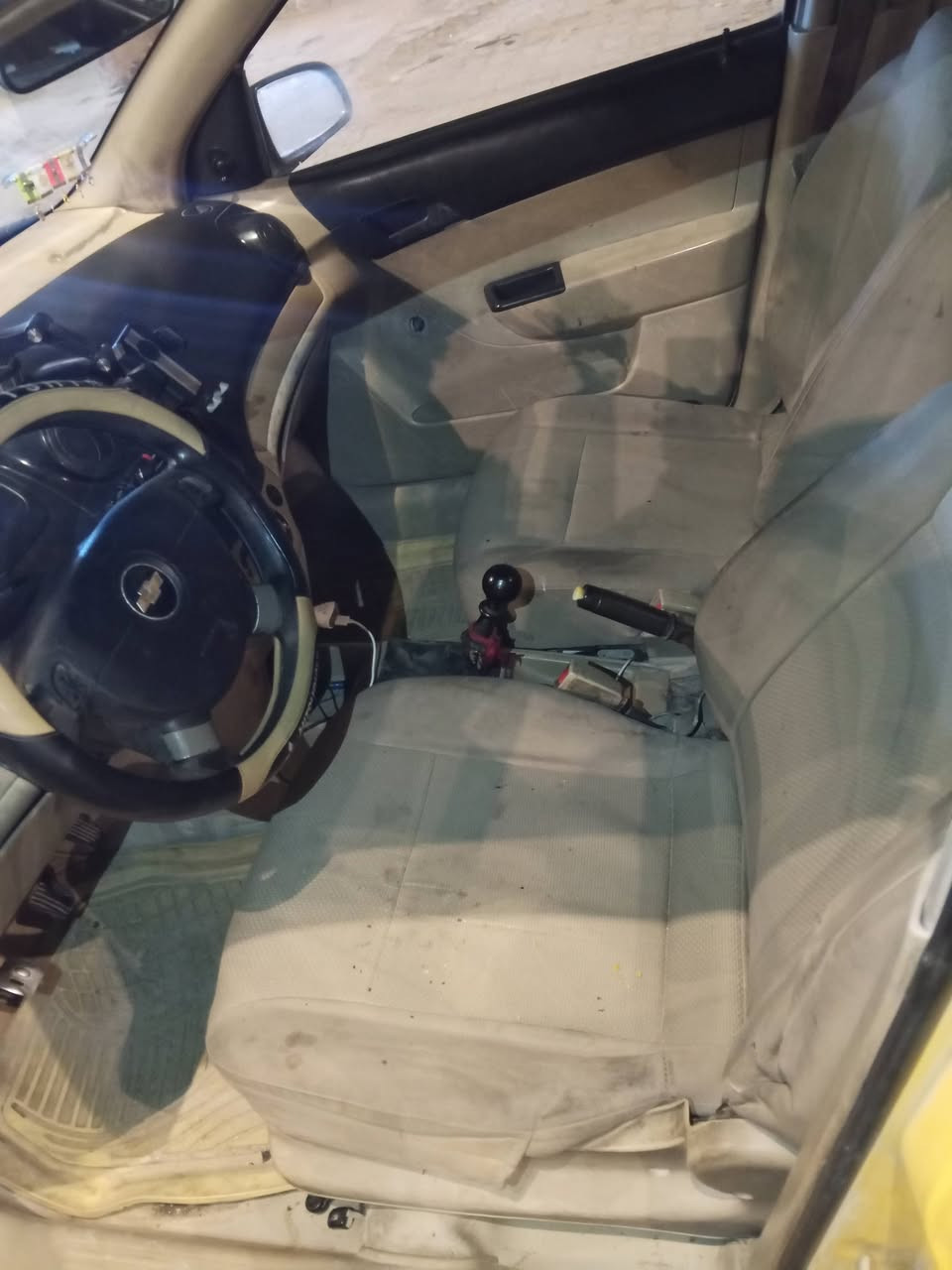 سلام عليكم افيو للبيع موديل 10رقم الاماني نجف راعيه بنجف هيئه غرامات تاخذ صافي بيه جاملغين الامامي امبدلات فقط جماليه مكينه بيه تنقيص بصيط كير حداديه جدد واذا اكو امراوس حسب القناعه السعر 39 اوبيه مجال اتصل عل رقم ودلل ***********
