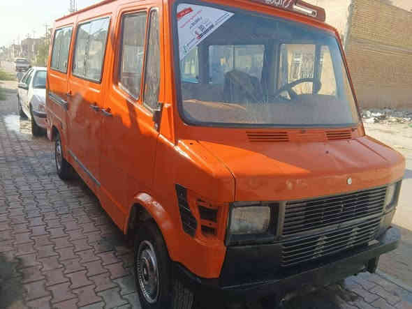 مارسدس خرسه كير محرك كيه بنكو ٢٠٠٧ مال خطوط ٢٠ نفر رقم واسط احمر سياره بدون تحويل معمر جديد تخم تاير جاهزه ماتصرف عليه كلشي وين اهل الخطوط السعر ٢٠ وبيه مجال *********** مكان سياره واسط
