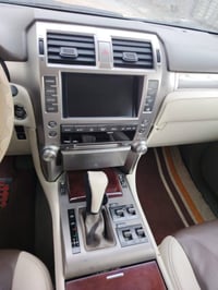 لكزس برادو • ٢٠١٠ • رقم اربيل