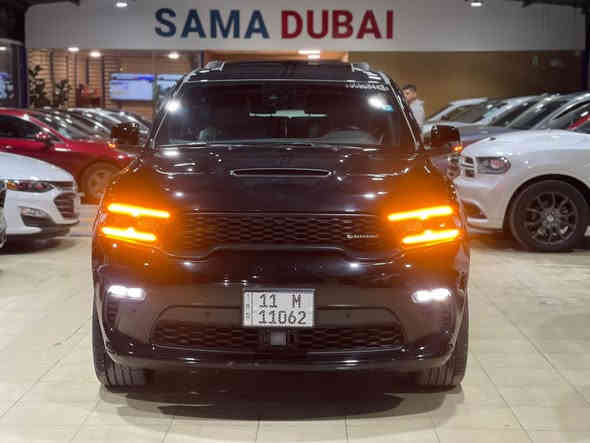 #المركبة : دودج دورانكو جي تي  GT
#الموديل : 2022
#الضرر : جاملغ امامي ايسر مع طرف البنيد
#الايرباك : بدون ضرر اي ايرباك
#الرقم : بغداد

#المواصفات : 

▪️السيارة : #دوج #دورنكو فئة GT 
▪️المحرك : 3.6L . V6  ( ستة سلندر )
▪️عداد المسافة : 21 الف ميل حقيقي
▪️حجم الويل : ويل كب حجم 20 مع طقم تايرات بحالة ممتازة
▪️مصابح امامية زنون مع LED مع كشافات دعامية زينون
▪️بصمات عدد 2 للأبواب مع بصمة جنطة وبصمة تشغيل وتشغيل عن بعد
▪️غرفة السيارة جلد أسود اصل 
▪️فتحة سقف ( سلايد روف )
▪️رادار امامي مانع تصادم
▪️حساس امامي اصل
▪️حساس خلفي اصل
▪️رادار جانبي
▪️مقاعد تدفئة
▪️تدفئة مقود القيادة
▪️كامرة خلفية دوارة اصل مع الستيرن
▪️شاشة الدشبول الحجم الكبير
▪️گير شفتر ستيرنك 
▪️تحكم فول كهرباء لكرسي السائق والراكب 
▪️ذاكرة كشن لحفظ وضعيات الجلوس ( ميموري )
▪️سستم صوت
▪️تشغيل عن بعد
▪️صندوق كهرباء
▪️صف ثالث من المقاعد 7 راكب
▪️دفع رباعي 4*4
▪️تحكم ستيرن جهتين بلوتوث وحاكية وكروس سرعة وتحكم صوت 
▪️نظام ABS مانع انزلاق
▪️السيارة جديدة وبوضع الشركة.

السعر المطلوب : 315 ورقة مع المجال.

 
الاتصال على : ***********
