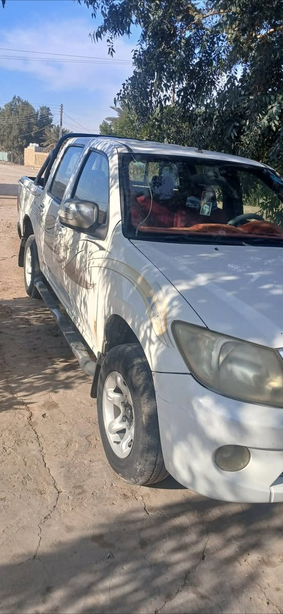 سياره بيكم كنوو صيني مديل2013للبيع مكفوله كير ومكينه كفاله رقم بغداد انكليزي سنويه 2030 سياره نظيفه وحلوه راسلني خاص وتعرف السعر لو تتصل وهذا رقمي *********** (شرط تحويل من اول يوم تاخذها)  مكاني العماره ميسان
