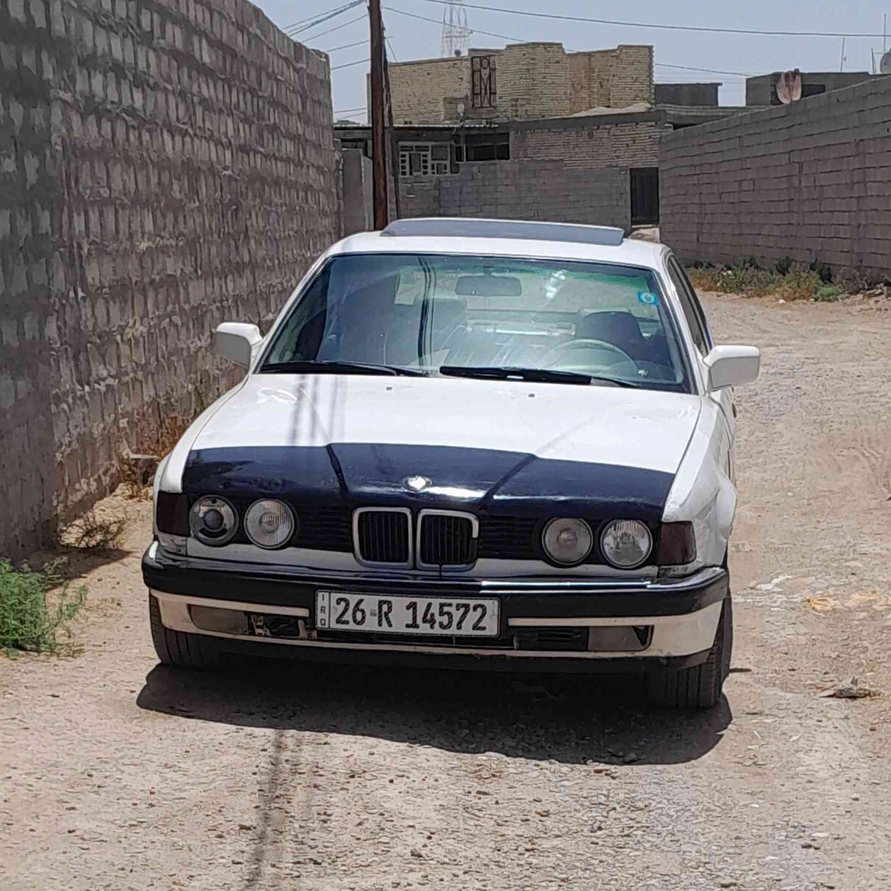 سلام عليكم بي ام دبليو للبيع ٧٣٥
السياره فقط الكير كايم والباقي كوله مكفووللل 
مكينه اكسل حداديه مكفوله فقط الكير كايم 
*********** 
***********
السعر ٣٣
