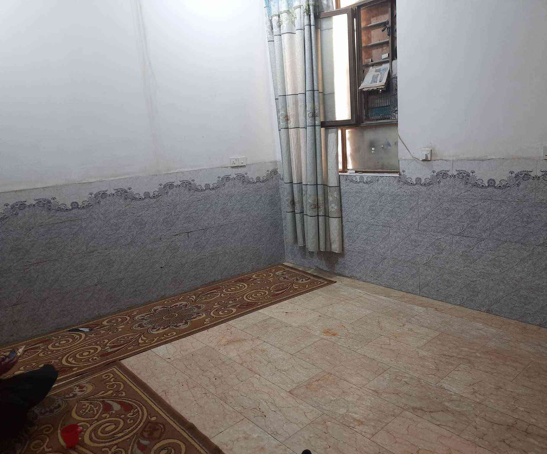 السلام عليكم
بيت 135م منطقة البهادليه طابو صرف الوجهة 9م النزال 15م منطقه تبليط ومقرنص جديد البيت بنيان جديد 2019
قريب الحولي تقريبا 100متر
وكباله شارع يربط شارع النجف الحولي 30متر يصلح حسينيه لزوار التفاصيل علرقم ***********
