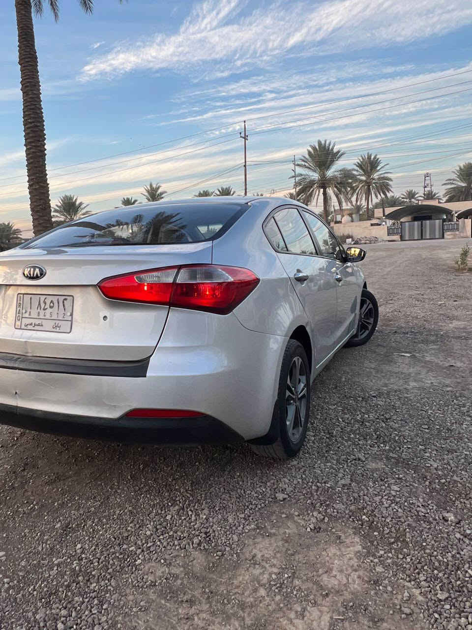 السلام عليكم 
سيراتو 2016 خليجي رقم بابل بيه قطع صبغ ابيعك حزام بدون دواخل كير محرك مكفولات 
مكاني بابل 
السعر 95 وبيه مجال بسيط 
*********** حلة, بابل
