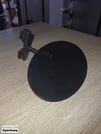 عندي رفوف احذيه عدد محدود لون اسود موديل حديث و يوجد سكات حديد وعواميد...