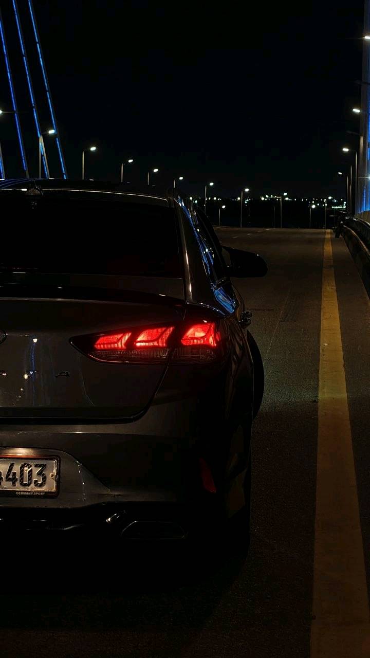 #سوناتا_جديدة_مالت_جناي_بالعافية_عالياخذها 
سوناتا 2019 Hyundai Sonata, Limited
السيارة limited يعني أعلى فئة بالسوناتا
🚫للبيع او مراوس بـk5 نظيفة🚫 
💠السيارة كفالة محرك وگير وشواصي ولغود، سيارة مالت جناي للبيت جديدة بالعافية على الي ياخذها والله 

💠 السيارة فول الفول عدة فتحة فقط
وارد امريكي 

💠حادثها خفيف جدااا، بنيد وكسر بدعامية فقط، صور الحادث والسونار مرفقة بالمنشور 
مكينة 2400  المرغوب 

🔷مواصفات مفولة: ✅👏🏻
🔸بصمة تشغيل 
🔸بصمة أبواب
🔸كراسي كهرباء
🔸تبريد قطعتين
🔸تدفئة كراسي
🔸تدفئة ستيرن 
🔸رادارت نقطة عمياء
🔸مثبت سرعة 
🔸تحكم ستيرن جهتين
🔸دبل جداحة 
🔸انظمة قيادة sport, normal, eco 
🔸اريل نفكيشن  
🔸يدات نيكل
🔸تدعم تشغيل الخرائط عالشاشة
🔸تبريد ثلج
🔸صندوق ذكي يفتح عند الاقتراب
🔸اشاير بل مري
🔸اشارة ترحيب
🔸داخل اسود
🔸سياره نظيفة وعالوضع البلاد 
💠(للعلم السيارة مبرجة على استقبال البانزين العادي بدون اي دوانز) 💠
🔸عليها إضافة ويالة جديدة مال سوناتا 23
🔸طخم تاير جديد
🔸رقم بصرة جديد انجليزي وبسمي تحويل  ثاني يوم
🔸السيارة ماناقصها برغي جديدة كلش، بالعافية على الياخذها🤍🌹
 للاستفسار : : : 
***********
***********
عنوان بصرة،مركز  
سعر 153 وبيها مجال إن شاء الله للشراي