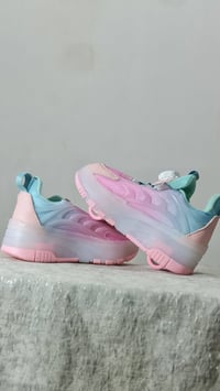 جديد • مقاس ٢٥-٣٣ • تايرات تشلع