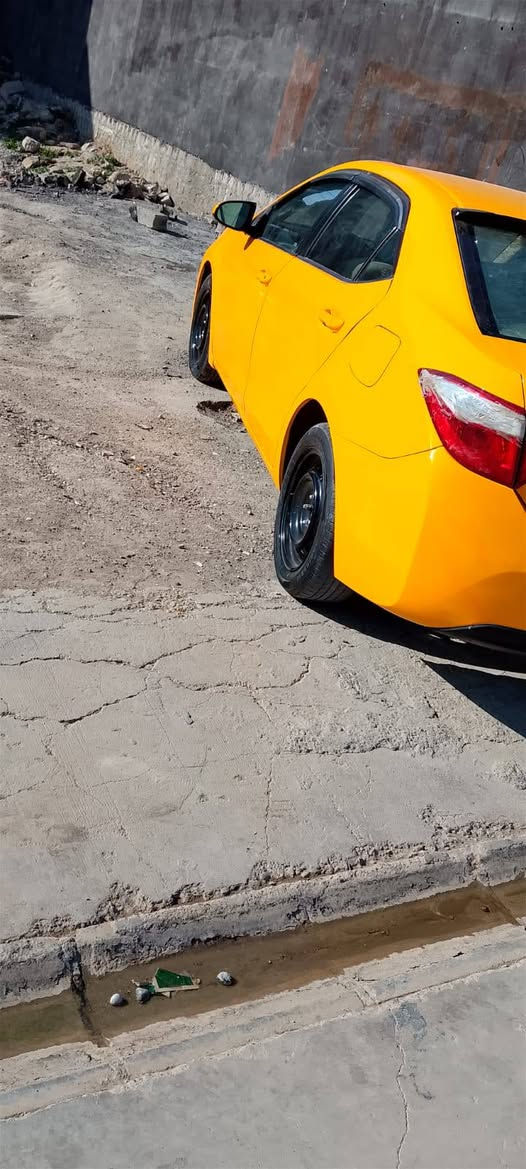 كورولا موديل 19 رقم بغداد مشروع وطني كير محرك تبري تدفه صدر أمامي كله شرط الفحص السياره بيه قطع تبديل جامرلق امامي بدون دواخل السعر 135وبيه مجال لاستفسار ***********
