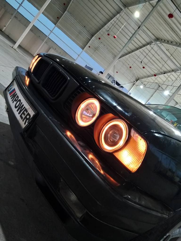 BMW  1991 525i 🚀
كامل M
ره ش مارر
گير ئوتوماتيك
لايت ئه لقه
بلاجكتور
پيش پان
بونيت پان
ده عامى پيش و دواىM
چوار جام كاره با
ته حديد سرعه
دوگمه ى  S  — به فر 
قفل مركزى🔐
قوبه ى ژير قاچ
ته بريد سارد و گه رم 🥶
چوار تايه و ويلى هامان  ١٨ 
سالنساى سپورت
سه ياره كه به س ماشالله ئه ويت
مووس و براوه به شه رت
قرچيكى پيشى هه يه 
سه ره ده بلو شانسى به شه رت
ئارم پلاستيك هه وليره
ئارم و ئه وه ليات به شه رت
ته قه و ره قه به شه رت
گير و مه كينه به شه رتى فيته ر
بوياخ ى زور جوانه
كاره باى كامل مه زبوت 
سعرى خوار هه موو بازار
سعر ٣٩معامهله
ژم*********** واتسابى له سه ره
ژم ***********
سه ياره كه له سليمانيه
موشته رى ته له فون بكه له خزمه تام السليمانية, العراق
