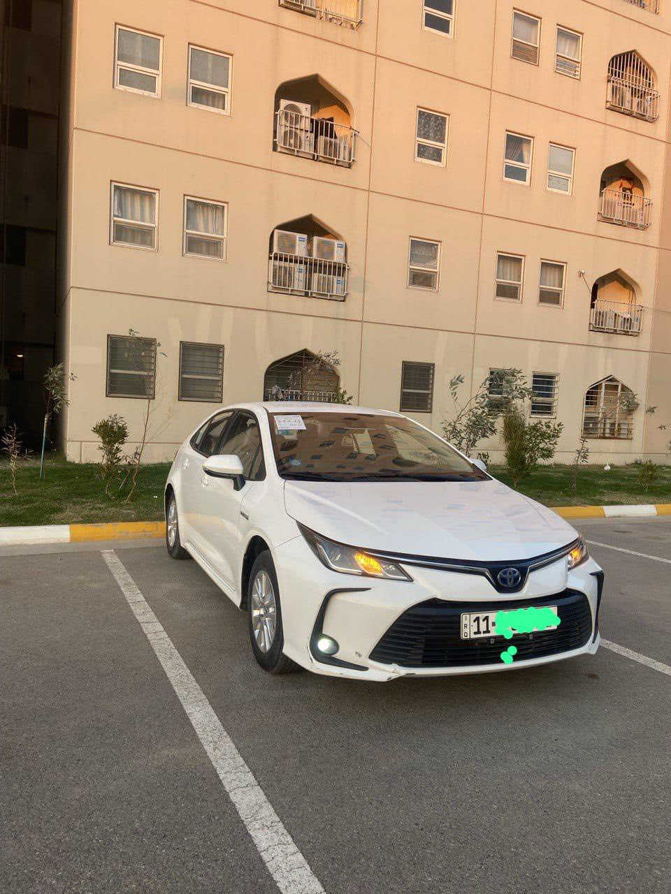 كورلا هايبرد 21
كفاله عامه 
ماشية 57 الف 
رقم بغداد 
***********
