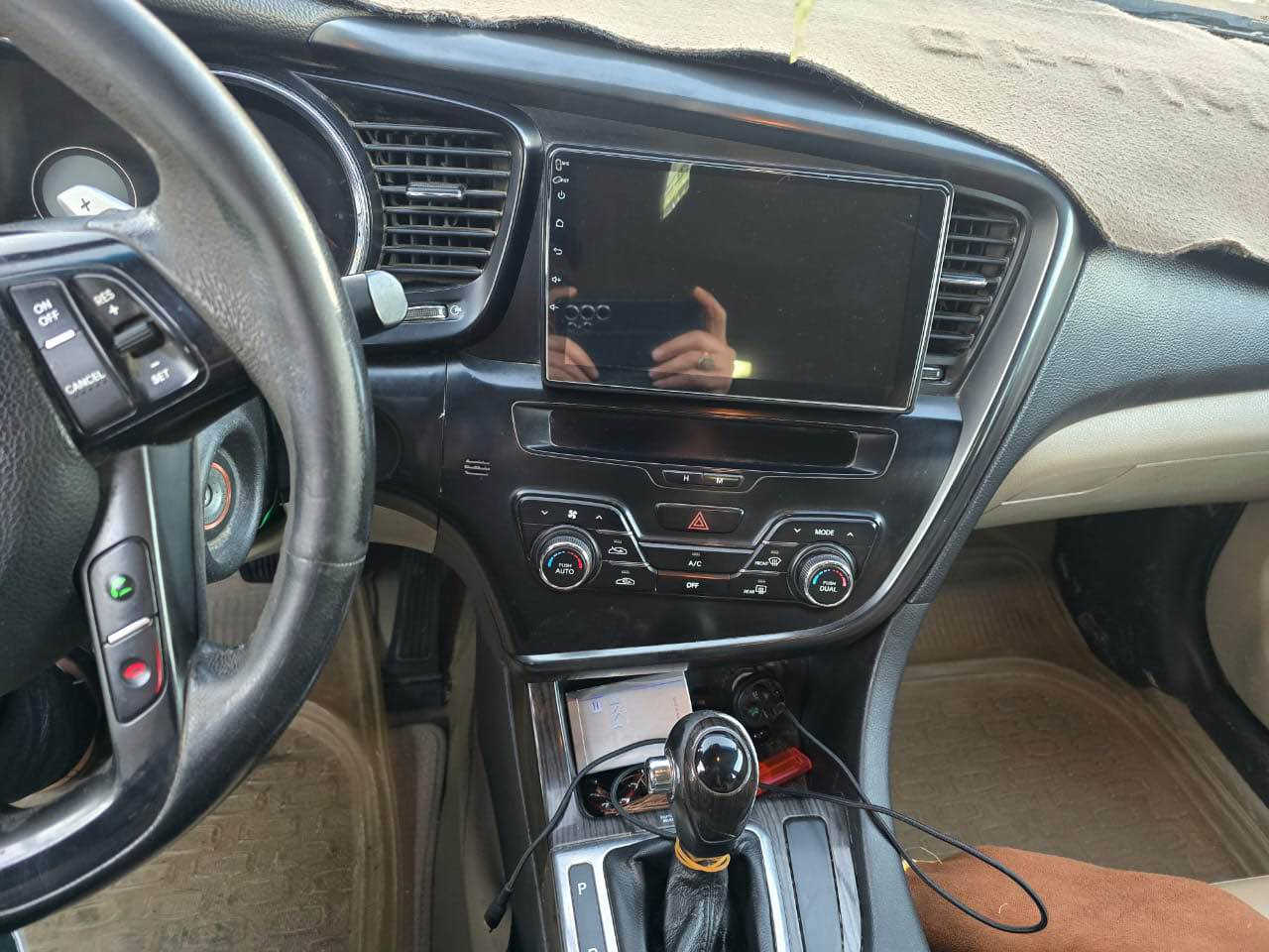 كيا اوبتما  خليجي موديل 2011 مكينه 2000 دوش مكفوله كفاله عامه لا معجون ولا صبخ 
تخم تاير تبريد امامي خلفي حداده جديده سنويه جديده لل 30 رقم انكليزي بصره 
السعر 115 مكلف بلنشر 
رقم الراعي *********** البصرة, العراق
