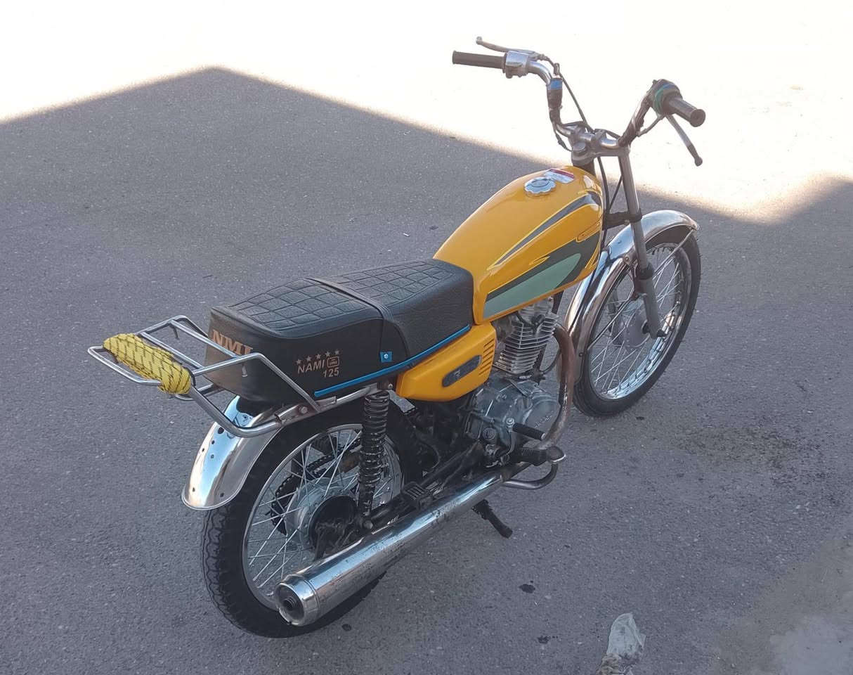 دراجه أوراق موديل 2015 للبيع مكلف بلنشر اتصلو على رقم فقط بي واتساب***********
