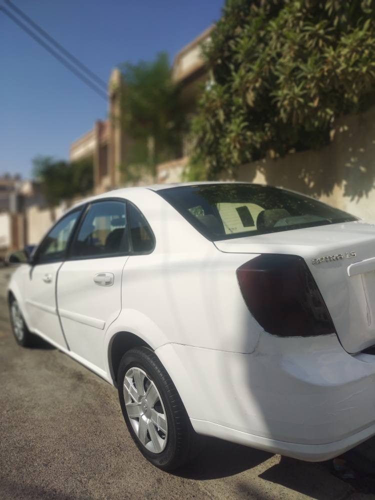 ئۆپترا مۆدێل 2010 دووپارچەی هەیە سەنەووی خلاس بووە هەزەی نووێیە پێشووپشتی ئەزیەتەچی هەیە
وەکالەو تەحویل بەشەرتە
شوێن هەولێر
نرخی 72وەرەقەیە
*********** أربيل, العراق
