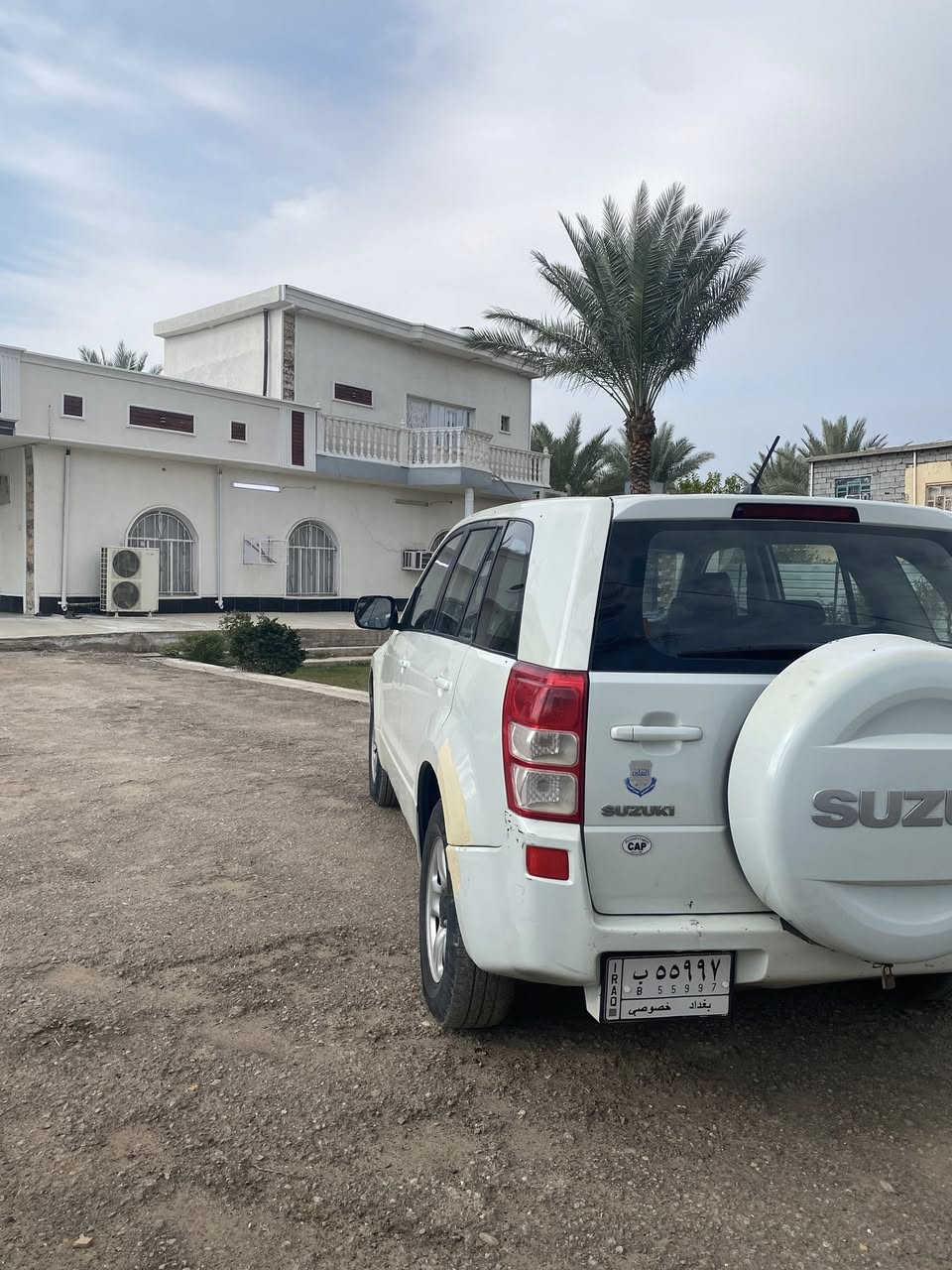 سلام عليكم اخوان
سيارة سوزوكي فيتارة 2007 

بسمي تحويل مباشر 

العنوان بغداد المشاهدة شارع الطارمية قرب جامع الخضر 

سياره نضيفه  بمعنة الكلمة سياره وارد امريكي ضرر بجم  و جاملق خلفي. فقط  الهاتف ***********

.   ***********
