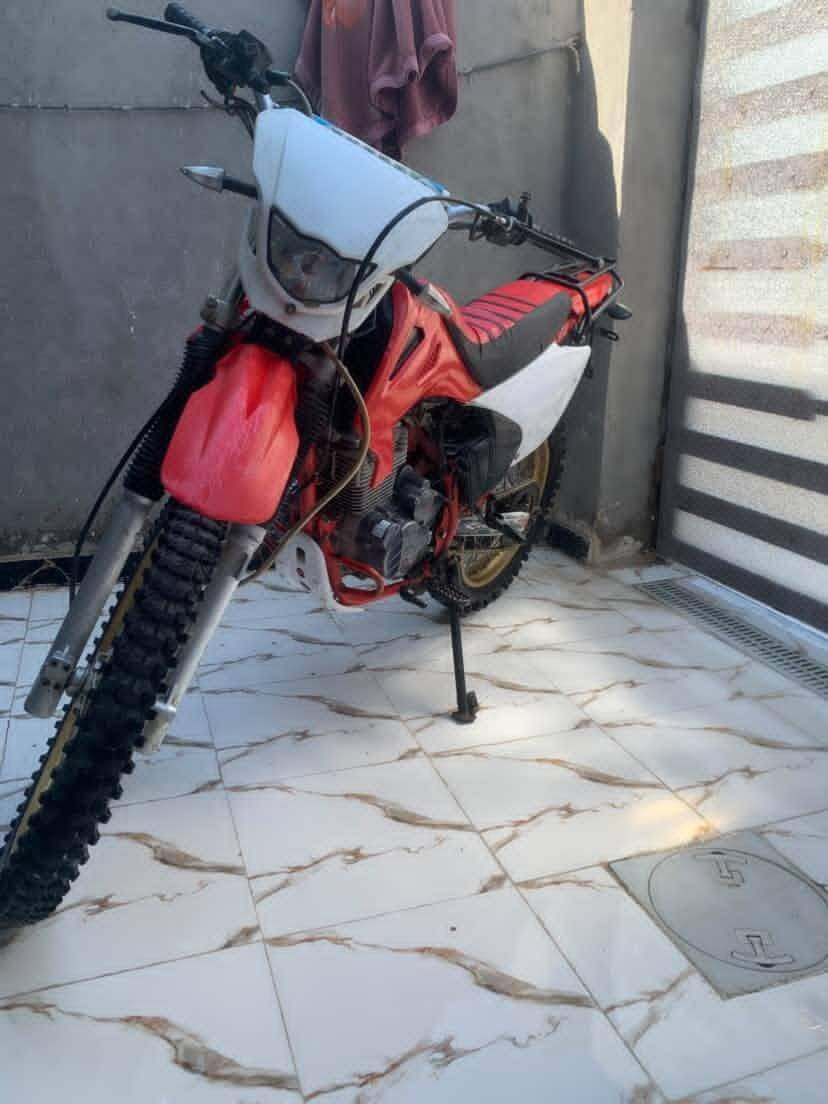 قفاز للبيع مكينه  300ccموديل23مكينه25جديده اوراق كامله 7اوراق عقل رياضي گزوز رياضي احلا من الصوره المكان واسط عزيزيه ***********
