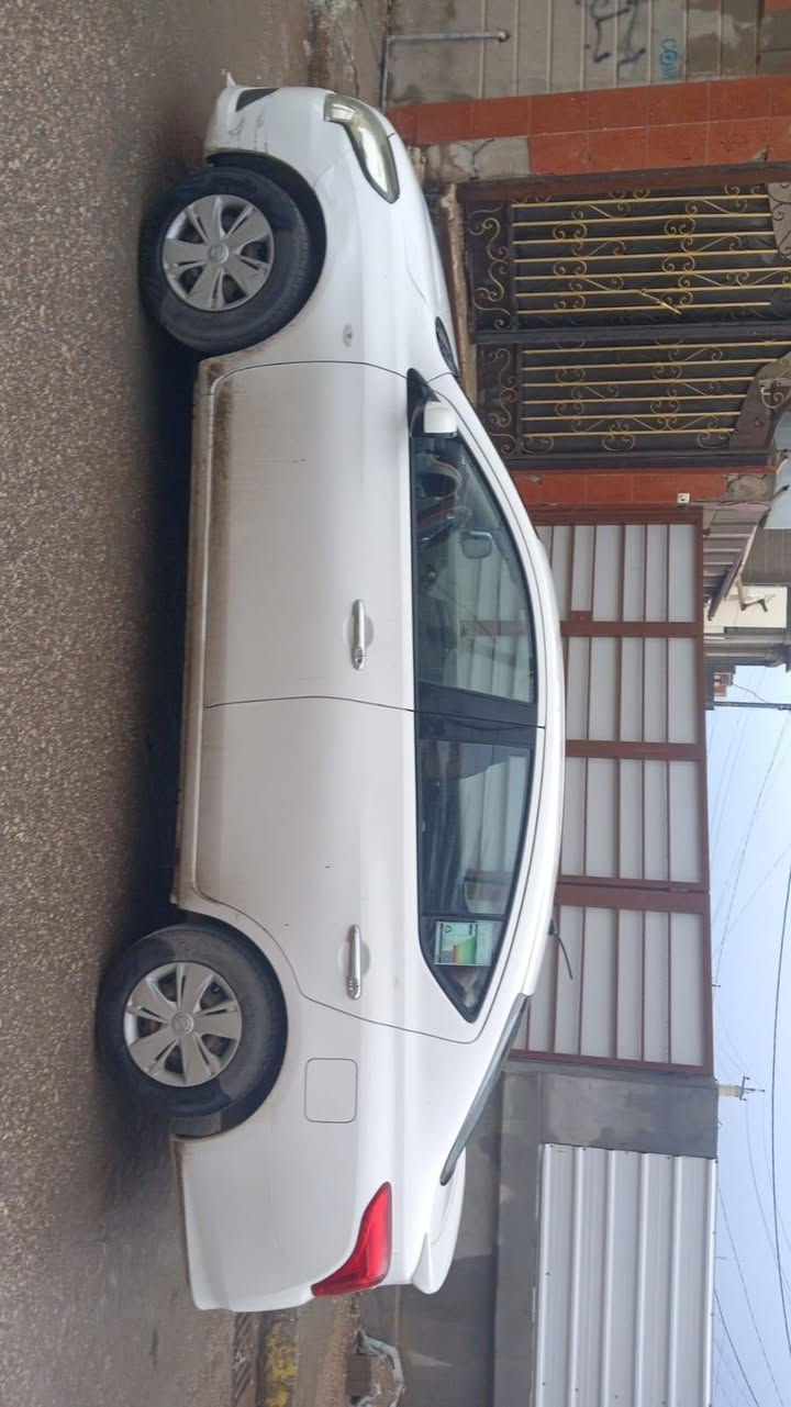 سني هندي موديل ٢٠٢٠ بليته زرقاء ماشيه ٩٥ مابيه صبغ. جاملغ الايسر ع البارد فقط سعرها ١٠٨$
مكان الفلوجه ***********
