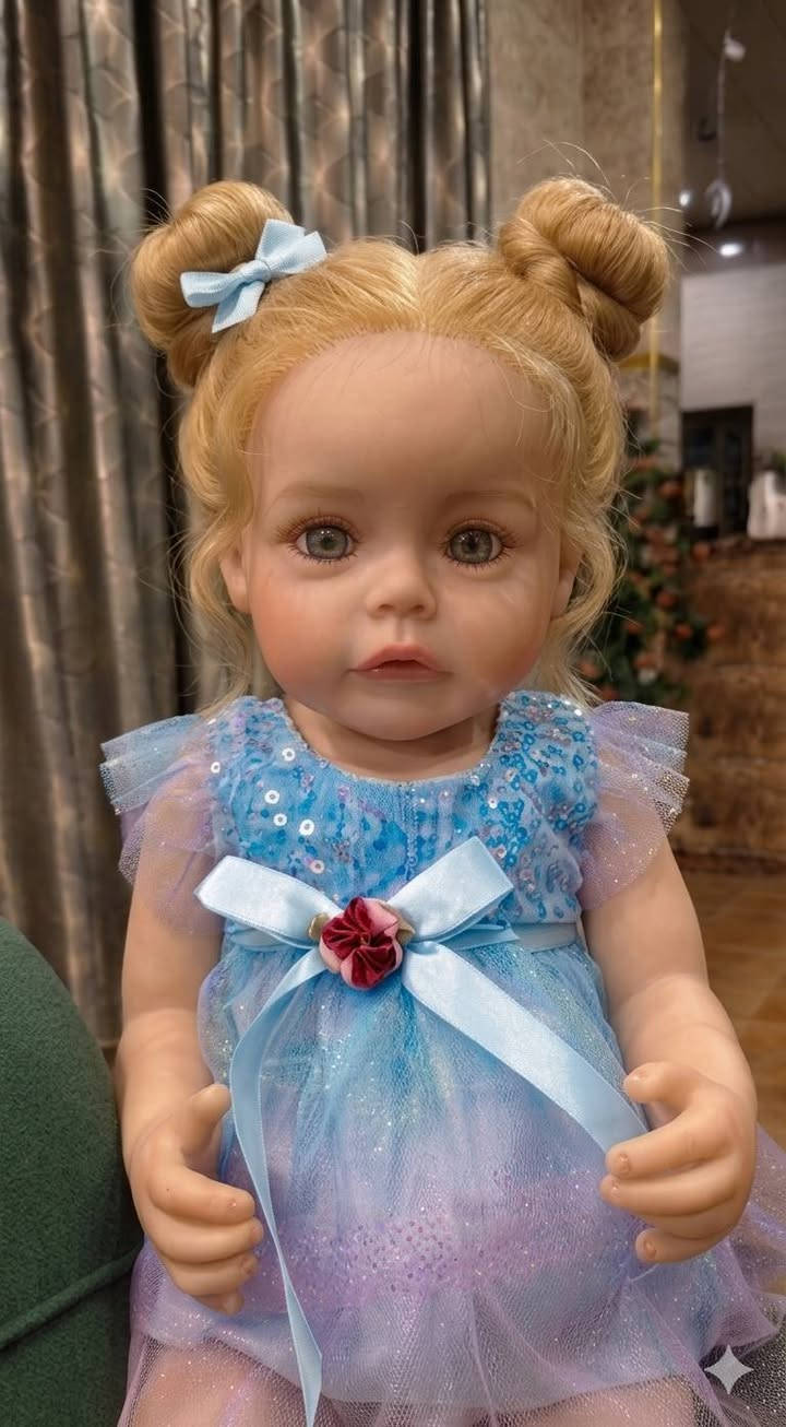 "مو مجرد لعبة 
✨ لعابة سيليكون ملامح حقيقية تخطف القلب 💗
🎁 أفضل هدية نجاح
تدللين بيها بنتچ أو حفيدتچ
وتخلين فرحتها غير شكل 💫
ناعمة جداً – تفاصيل دقيقة كأنها طفل حقيقي 👶
👁 عيون زجاج لامعة
💇‍♀️ شعر مزروع بصيلات حقيقية
📦 متوفرة أحجام مختلفة
🚚 توصيل لكل العراق
إذا تريدين هدية تبقى ذكرى حلوة ومميزة…
هاي الاختيار الصح 🤍
📩 راسلينا دايركت للحجز"
✨
إشارة الأصدقاء


**إذا كنت صاحب هذا الإعلان وتريد حذفه لأي سبب، رجاءا أرسل رسالة إلى الدعم الفني**