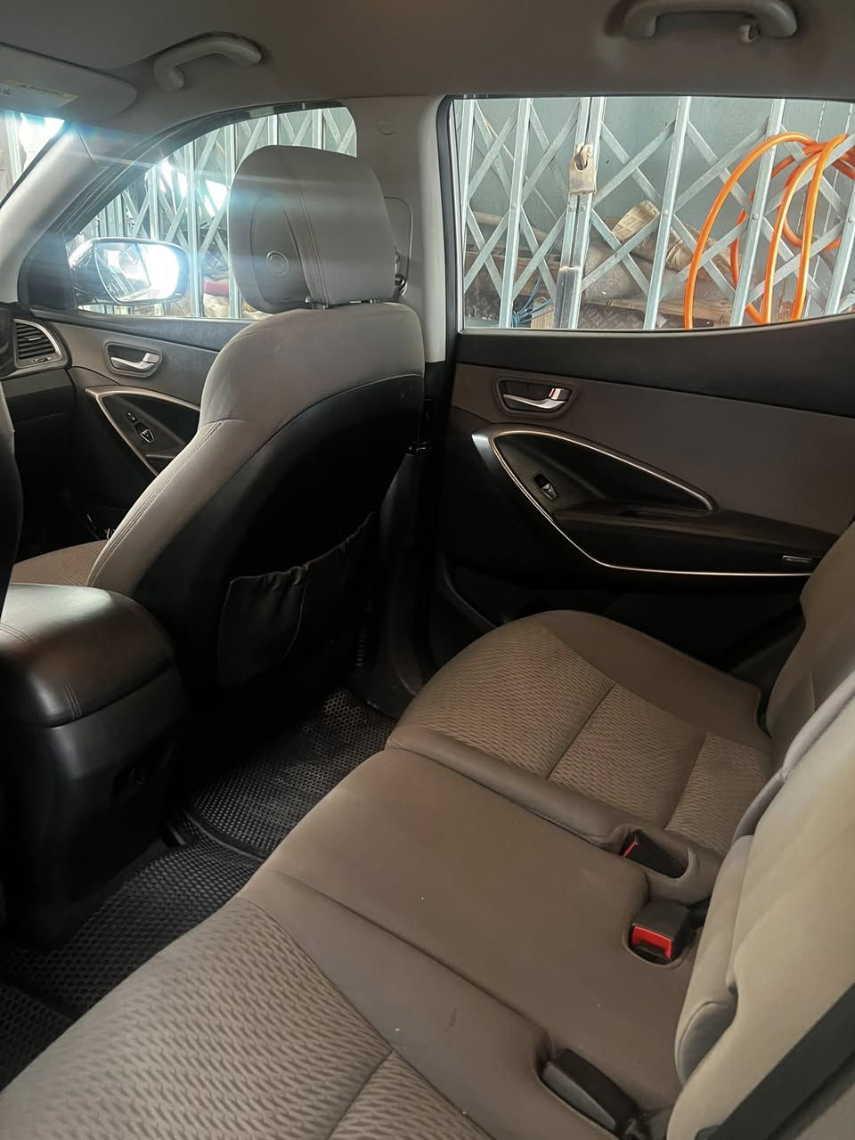 سنتافيا موديل 2018؟وارد أمريكي بيها صوت بلمحرك لأكن تشتغل ضربتها جنطه السياره كلها بلاديه تبريد تدفئه كهربائيات كلها على وضع الشركه تخم تاير كأمره شاشه أندرويد سعر 115\*********** مكاني بغداد وشرط التحويل
