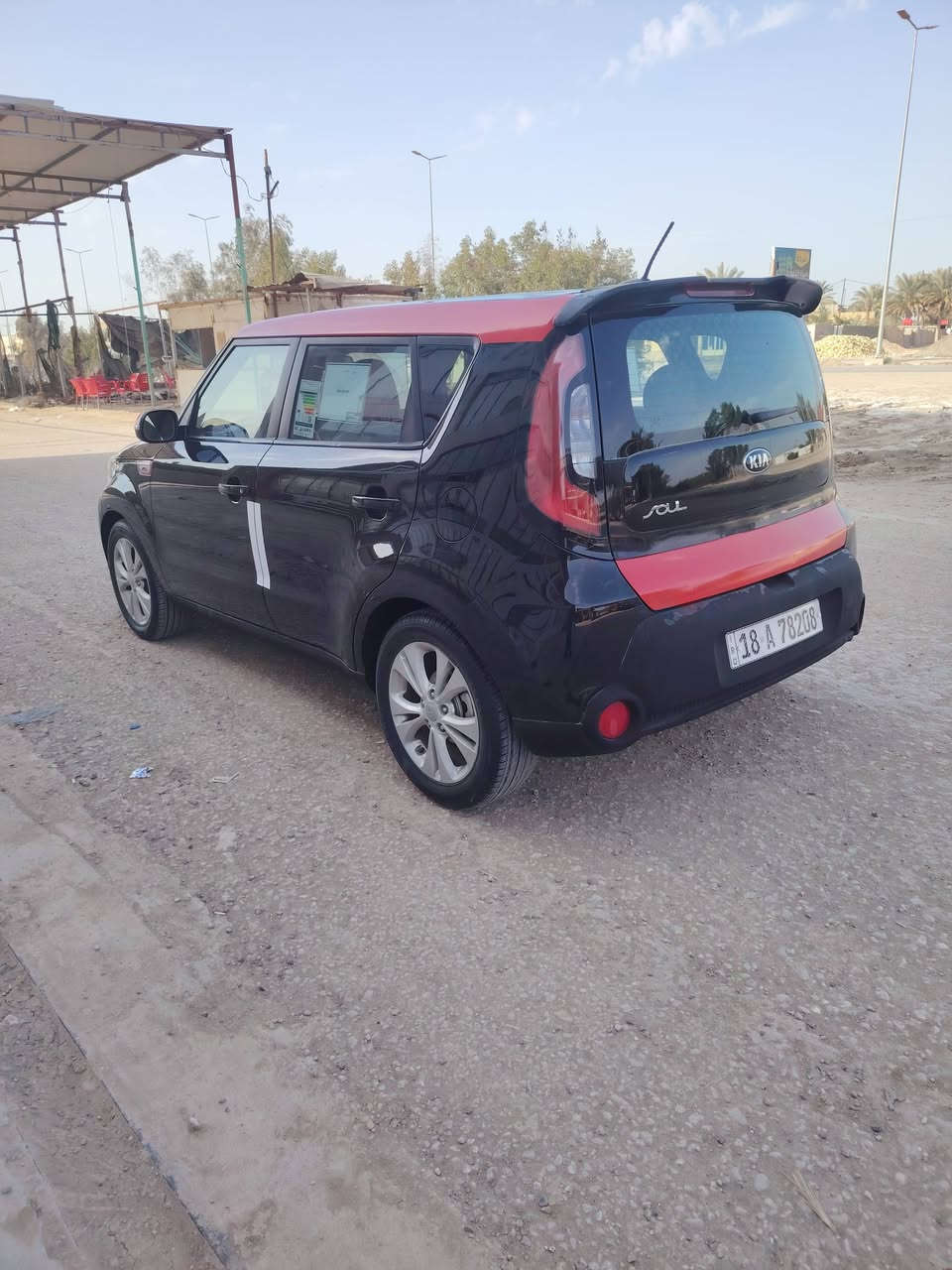 السلام عليكم صول موديل ١٦ مكينه ٢٠٠٠ المرغوب حادثه جاملغ وبنيد بدون دواخل بيه رشات جماليه رقم بابل الجديد دولي السنويه جديده السياره جاهزه من كلشي السعر ٩٨ وبيه مجال ***********   ***********  مكان بابل القاسم
