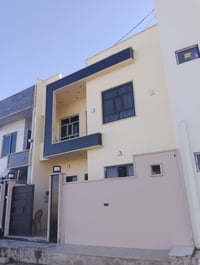 حي التعليم جمعيه النفط • ١١٠م • طابقين