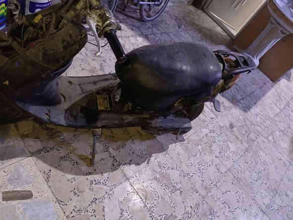 السلام عليكم دراجه عصفوريه كوم حديد دراجه بس قايش مقطوع دراجه  كوم حديد‏‪***********‬‏ ١٠٠قفل بغداد مدينة الصدر
