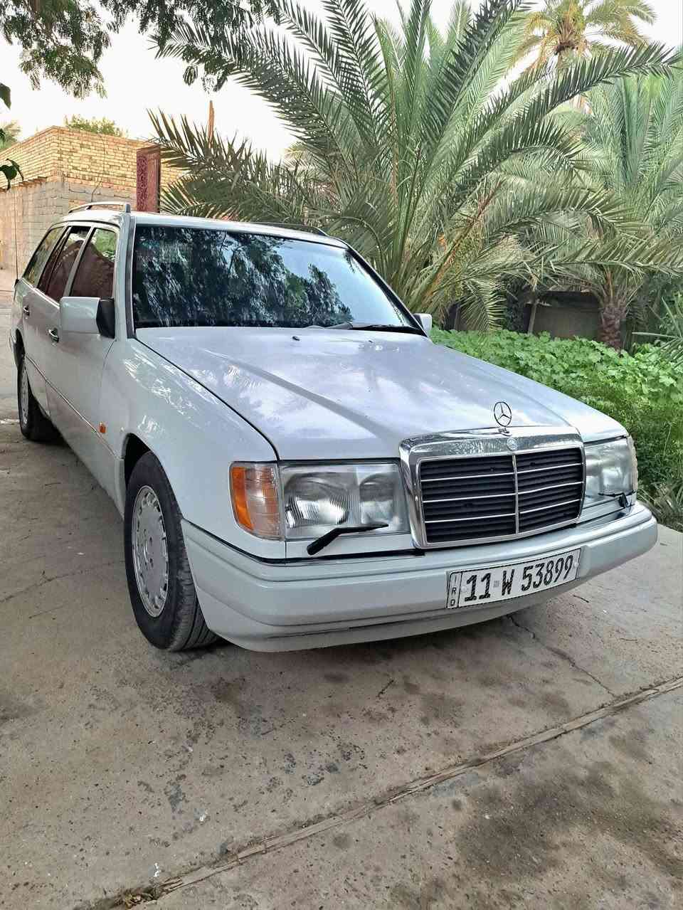 مارسدس دب هاش باك موديل ٨٨ رقم بغداد تحويل ثاني يوم كير ومكينه جدد خير من الله بلاد v6 شرط ترايك 160 حداديه جديده تايرات جدد تخم كشرها بلاد بيها كم قطعه صبغ كهربائيات شغاله مسجل بلاتوث صوت فول غرفه حلوه سياره احلا من الصور سعرها مناسب للمشتري ٤٨ وبيها مجال مكاني كربلاء
الحسينية ***********
