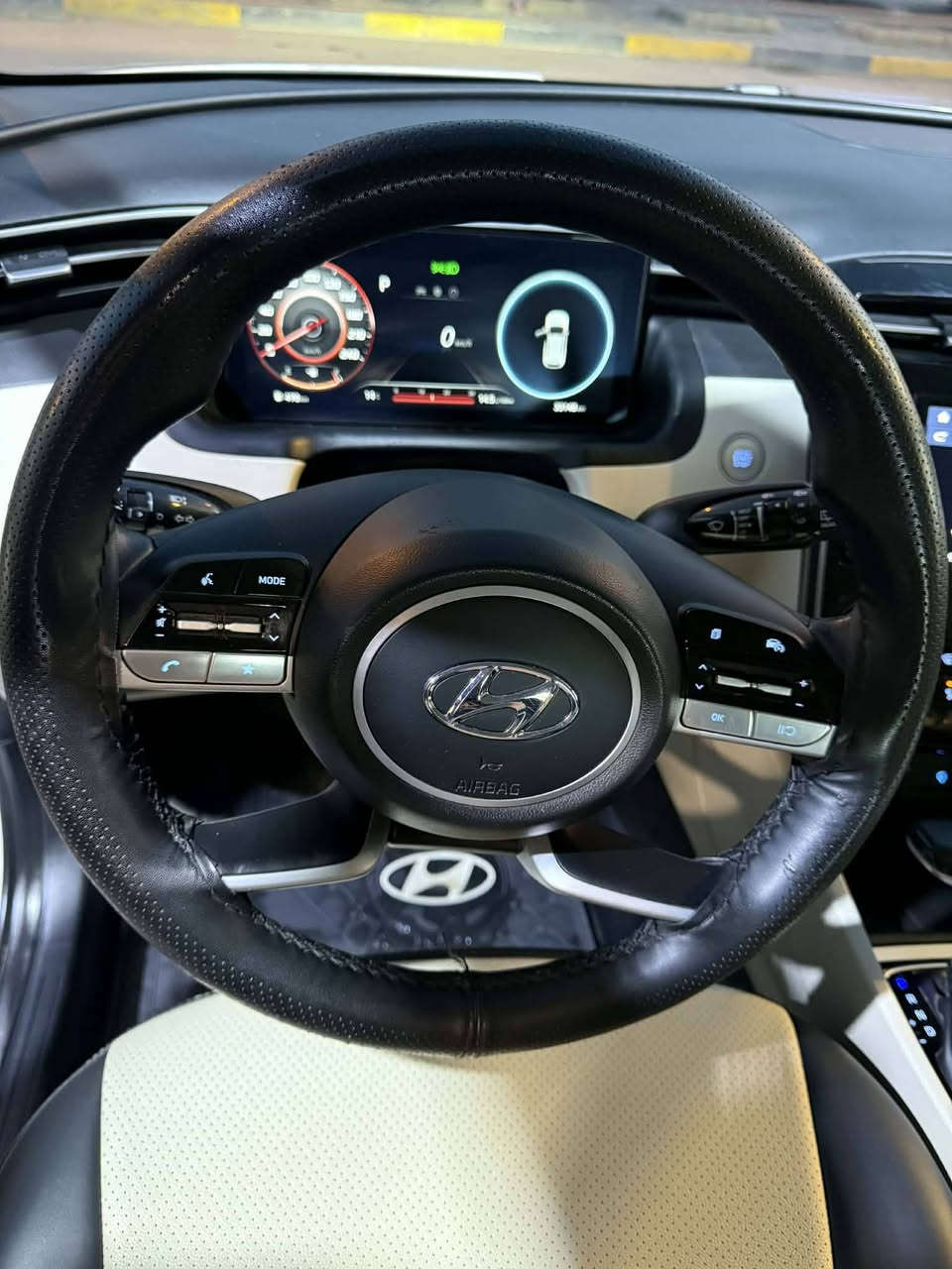 توكسان مديل2024مكفوله كفاله عامه فول مواصفات  عده الفتحه والجنطه الكهربائيه  ماشيه 34 رقم بغداد سعرها 220  وبيها مجال ومكان السياره بغداد للستفسار
***********
