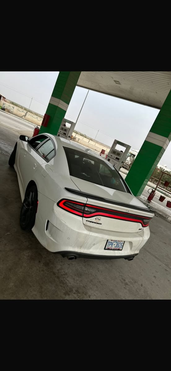 السلام عليكم سياره دوچ جارجر 2023 سياره بأسمي رقم اربيل مواصفات جيتي بيه فقط بنيد بلادي مبدل نفس الون السعر 273وبيه مجال فقط بيع  الاستفسار ع الرقم التالي ***********
