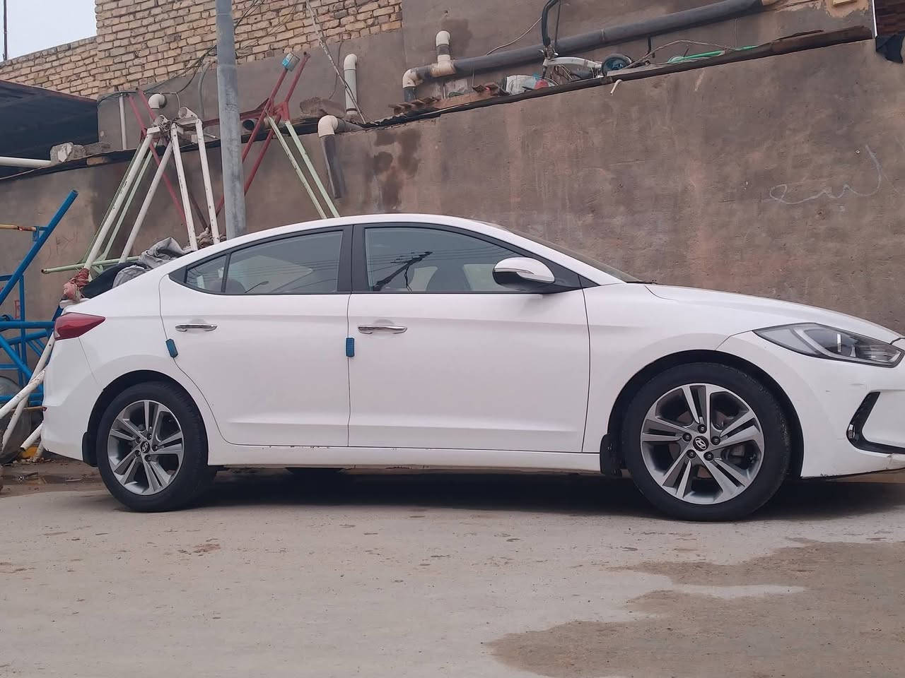 سلام عليكم
سياره للبيع النترا موديل 2018 رقم سياره ميسان مكان المجر الكبير الاتصال على رقم***********
