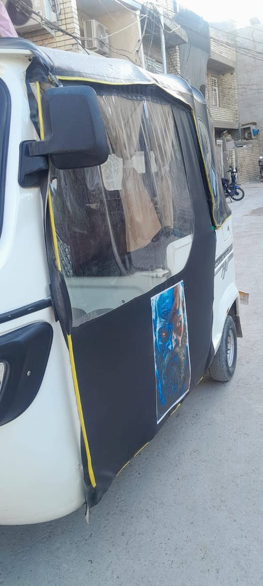 تكتك للبيع تيفيس موديل 22 شهر 9 سعر خاص رقم الهاتف ***********
