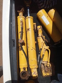 هاي عراض اكريدر منو يفيدنه..   07712522527