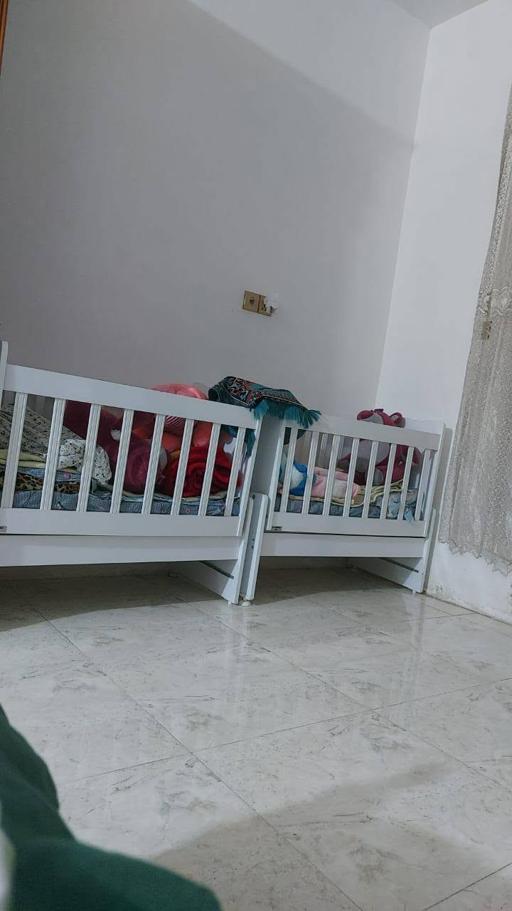 السلام عليكم عندي غراض للبيع ومستعجلين عله بيعتهن


**إذا كنت صاحب هذا الإعلان وتريد حذفه لأي سبب، رجاءا أرسل رسالة إلى الدعم الفني**
