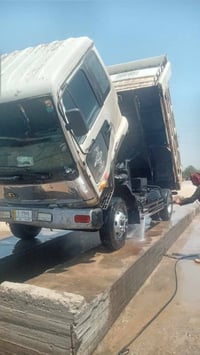 نيسان نفخ للبيع او مراوس بطيره قلاب هينو رقم نكليزي قادسيه سنويه لل202...