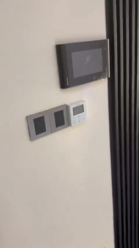 🏡 شقة للإيجار في مجمع بوابة العراق السكني
📐 المساحة: 228 م²
🏢 الطابق: 9
🌇 الإطلالة: بوليفارد مباشر

🔹 التفاصيل:
• مجهزة بمطبخ + ديكورات
• جاهزة للسكن

💰 الإيجار: 2000$
📌 الدفع: مقدم سنة أو 6 أشهر

📞 ***********

شركة الأوتاد تستقبل جميع عروضكم العقارية للبيع والإيجار.
