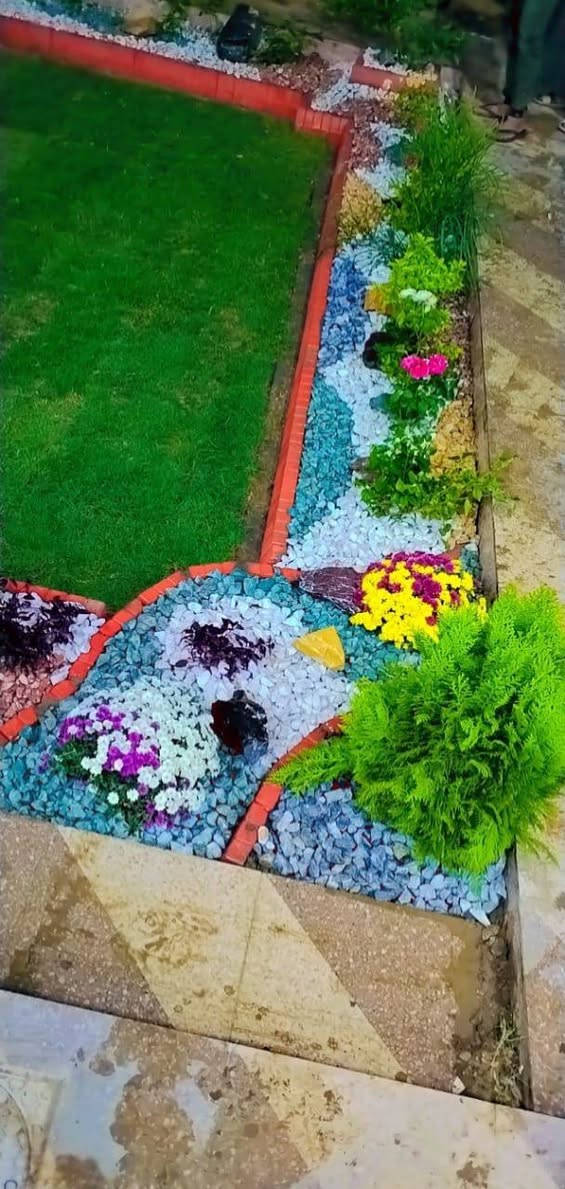 السلام عليكم.. كادر عمل لزراعة الحدائق وعمل الديكورات وبيع الثيل وتأسيس المرشات. كرستة +عمل
للاستفسار مراسلتنا او الاتصال على الارقام التالية
***********
***********
