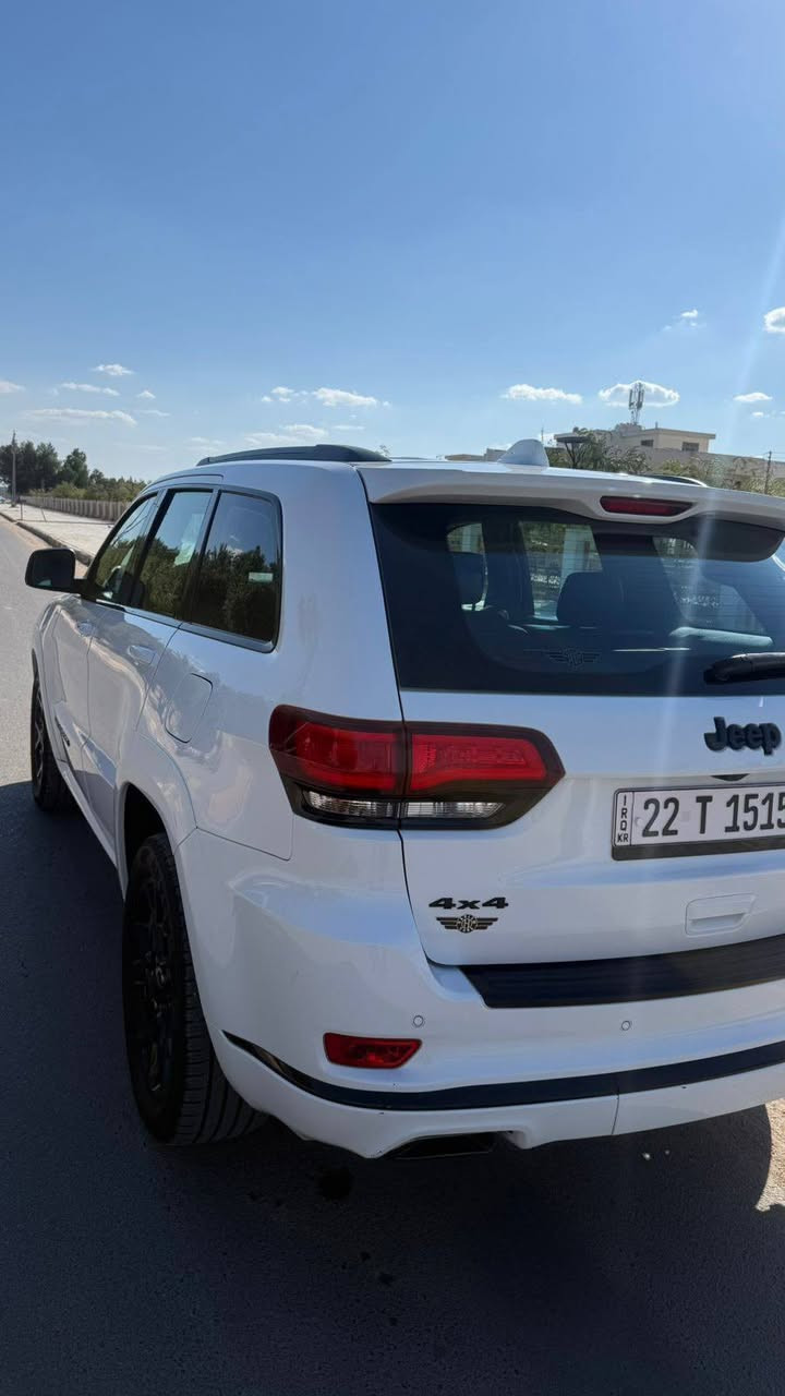 جيب لاريدو 2021 ماشيه حقيقي ٤٢الف مواصفات فول شركة هارلي خليجيه مكفوله كفاله عامه من الصبغ والضربه السعر /365 بيها مجال شي بسيط السياره بسمي
***********
