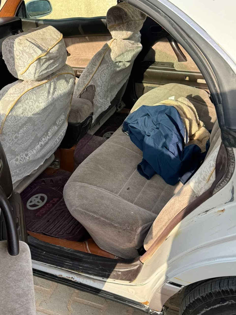 سلام عليكم
بطه موديل ١٩٩٣
رقم واسط مداور ثاني يوم
مكينه وكير وتبريد جديد
تخم تاير جديد
مصبوغه عام جماليه
مكفوله من الكص ونقل الجثه
كهربائيات شغاله  بيه  الجاملغ الخلفي
السعر٥٦ وبيه مجال مكاني كربلاء كربلاء, العراق


**إذا كنت صاحب هذا الإعلان وتريد حذفه لأي سبب، رجاءا أرسل رسالة إلى الدعم الفني**