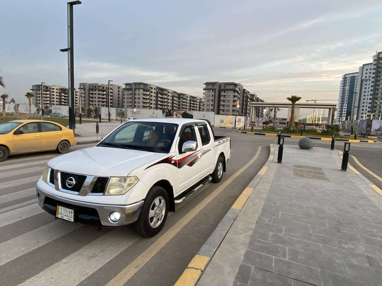 نيسان نيفارا فلاحية
للبيع فقط بدون مراوس

موديل 2012 

رقم واسط الماني

اللون ابيض

السيارة استخدام شخصي ونظيفة جداً والسونار مرفق بالمنشور

السعر 99 ورقة وبيهه مجال قليل جداً 

للاستفسار اتصال فقط ***********
العنوان بغداد العامرية
