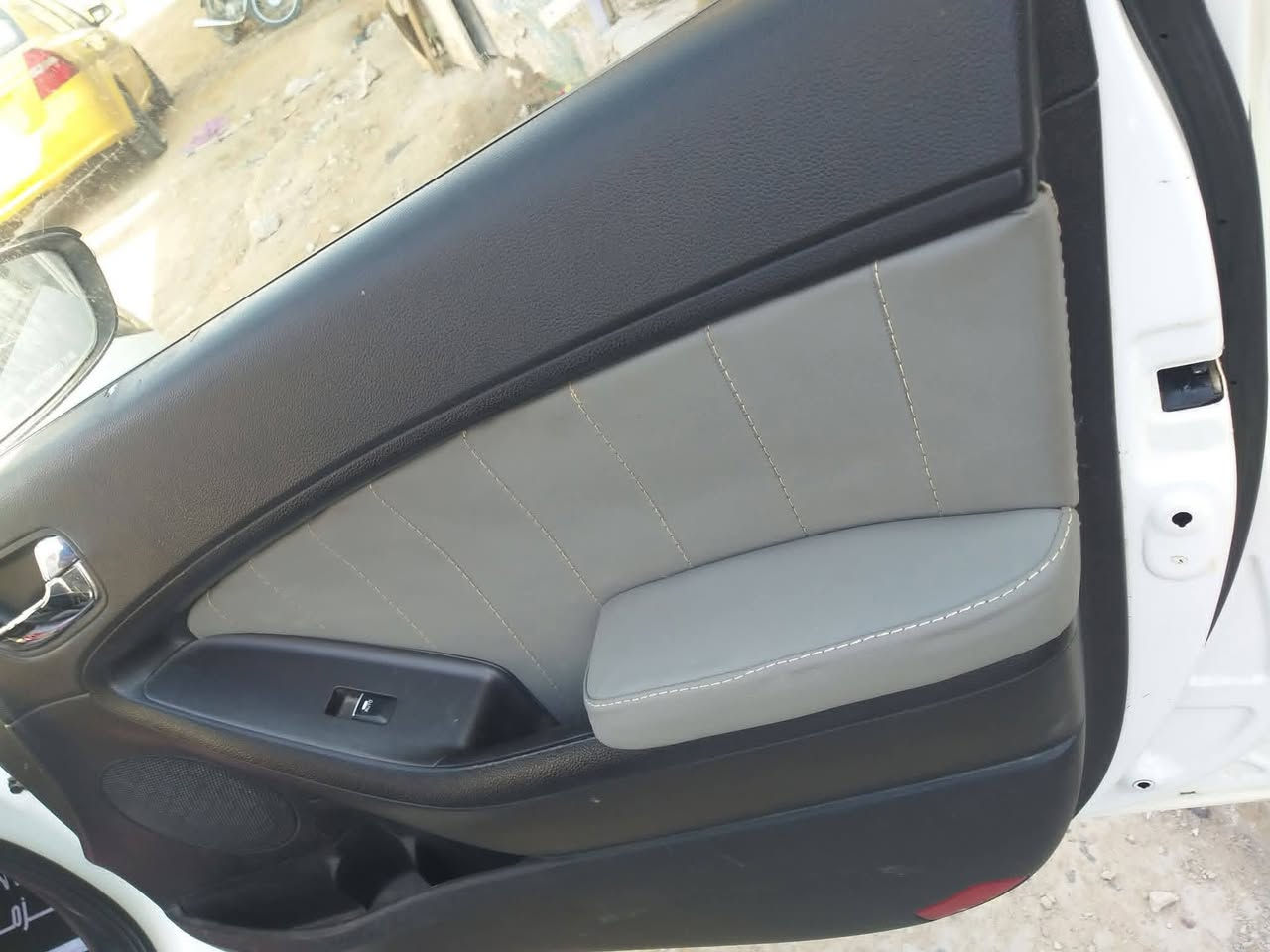 دوشمة حيدر صالح
دوشمة جميع انواع السيارات 
ارضيات 
دشبول 
تنتا 
عوازل كشنات 
جنطة
بنيد 
نجف شارع النداء شارع كلية الكفيل 
خلف مجمع السلام السكني ***********واتساب
