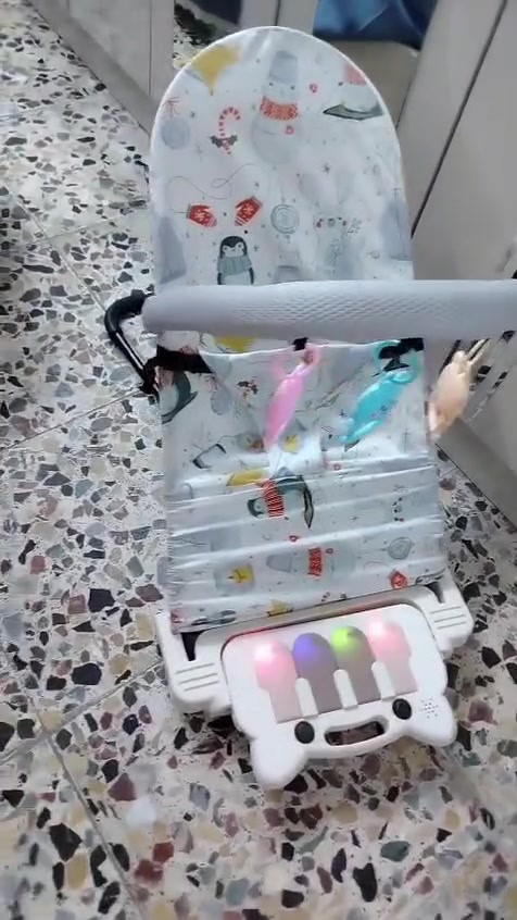 كرسي هزاز كامله غراضه الاصلي بسعر 25  مكاني طوبجي


**إذا كنت صاحب هذا الإعلان وتريد حذفه لأي سبب، رجاءا أرسل رسالة إلى الدعم الفني**